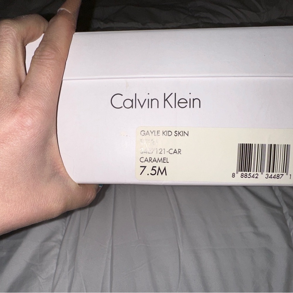 NEW CALVIN KLIEN SHOES NEVER WORN